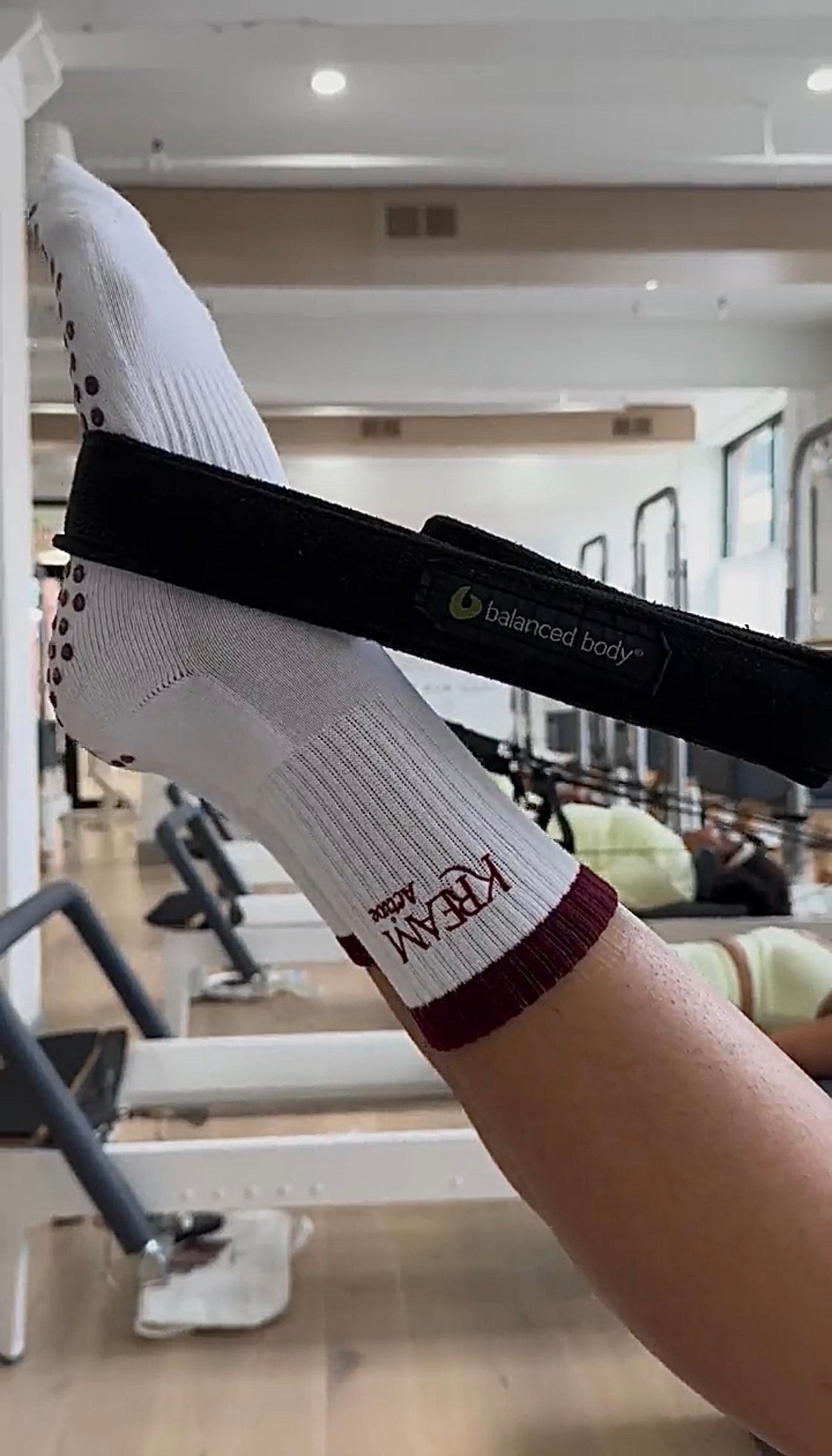 KreamActive Reformer Grip Tube Socks